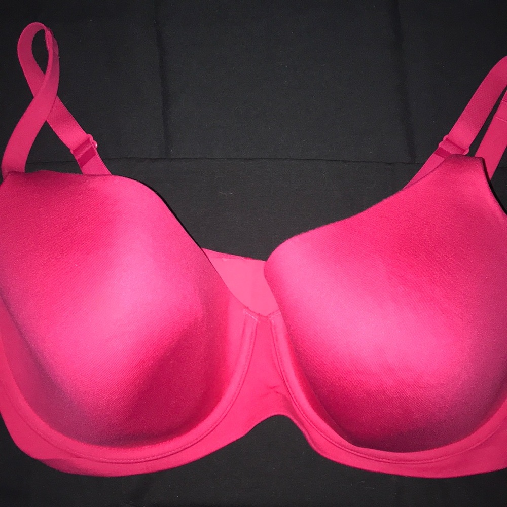 Pink Body by Victoria Bra 38DD